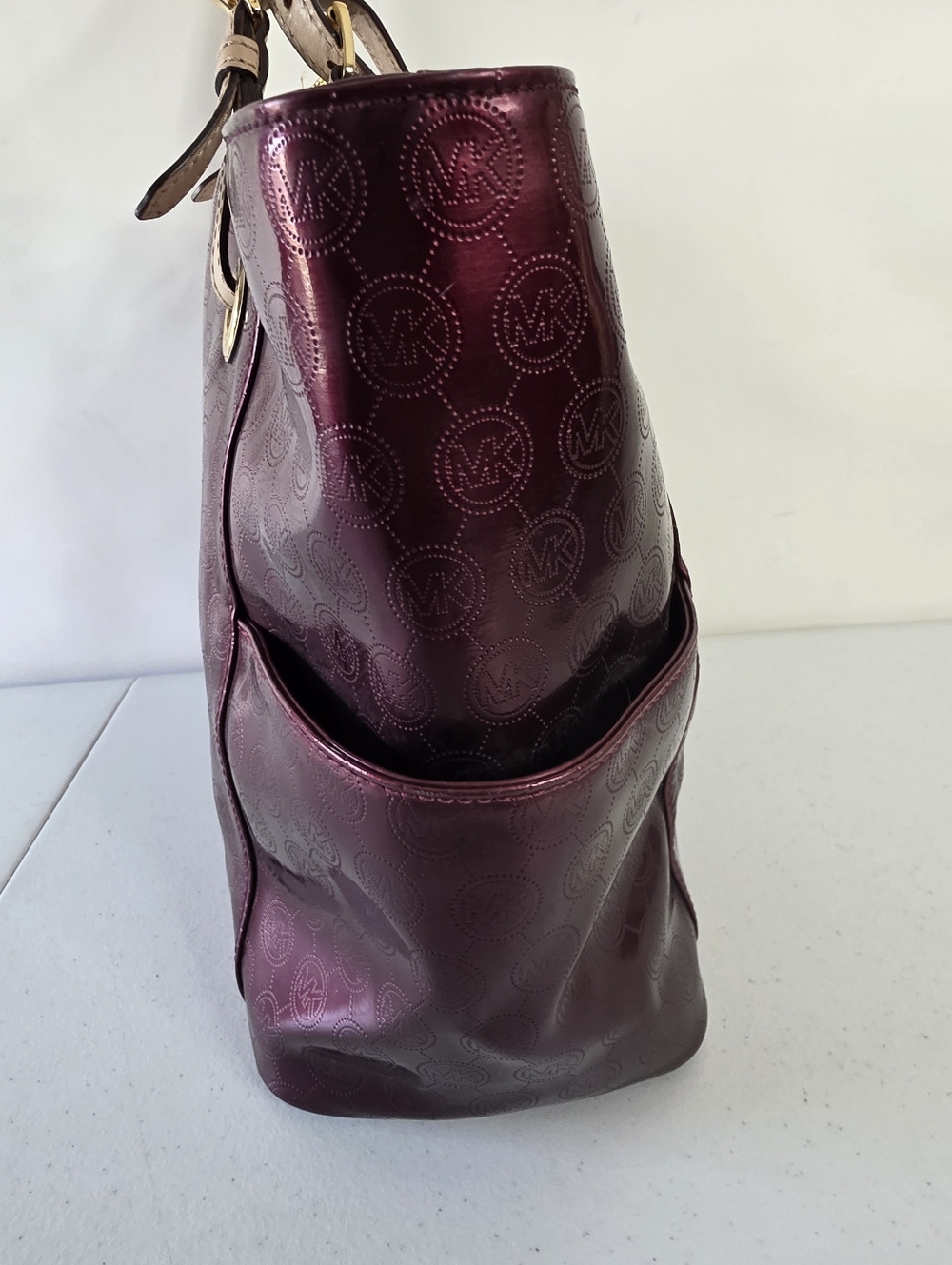 Michael Kors Jet Set East West Signature Bordeaux Patent Leather Tote Roomy - Picture 11 of 16